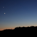 Vénus se couche avec jupiter qui montre ses petits