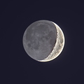 La lumière cendree de la Lune